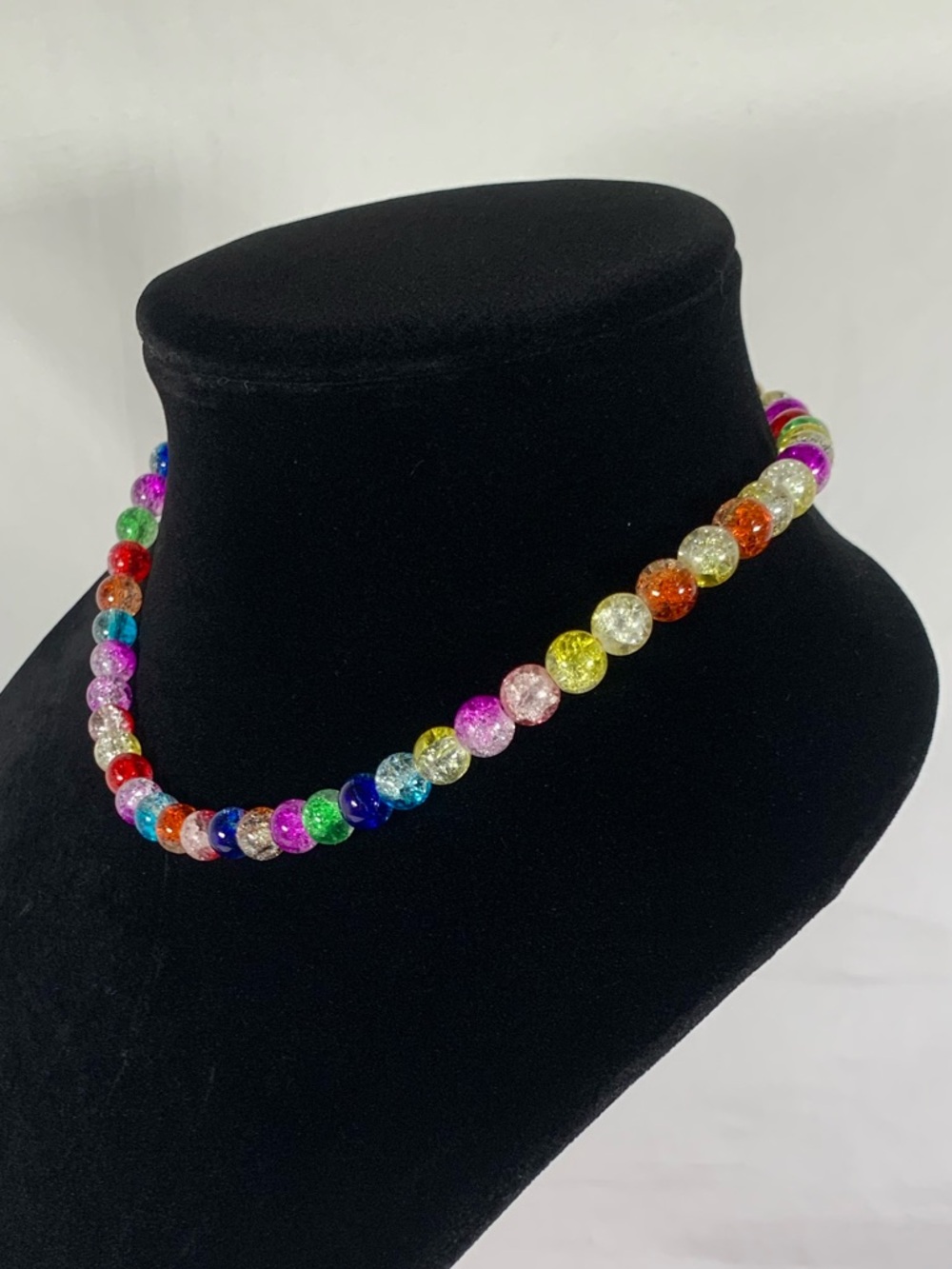 Carnival Rainbow Glass Crackle Bead Gold Tone Necklace 16.5” - Picture 3 of 11